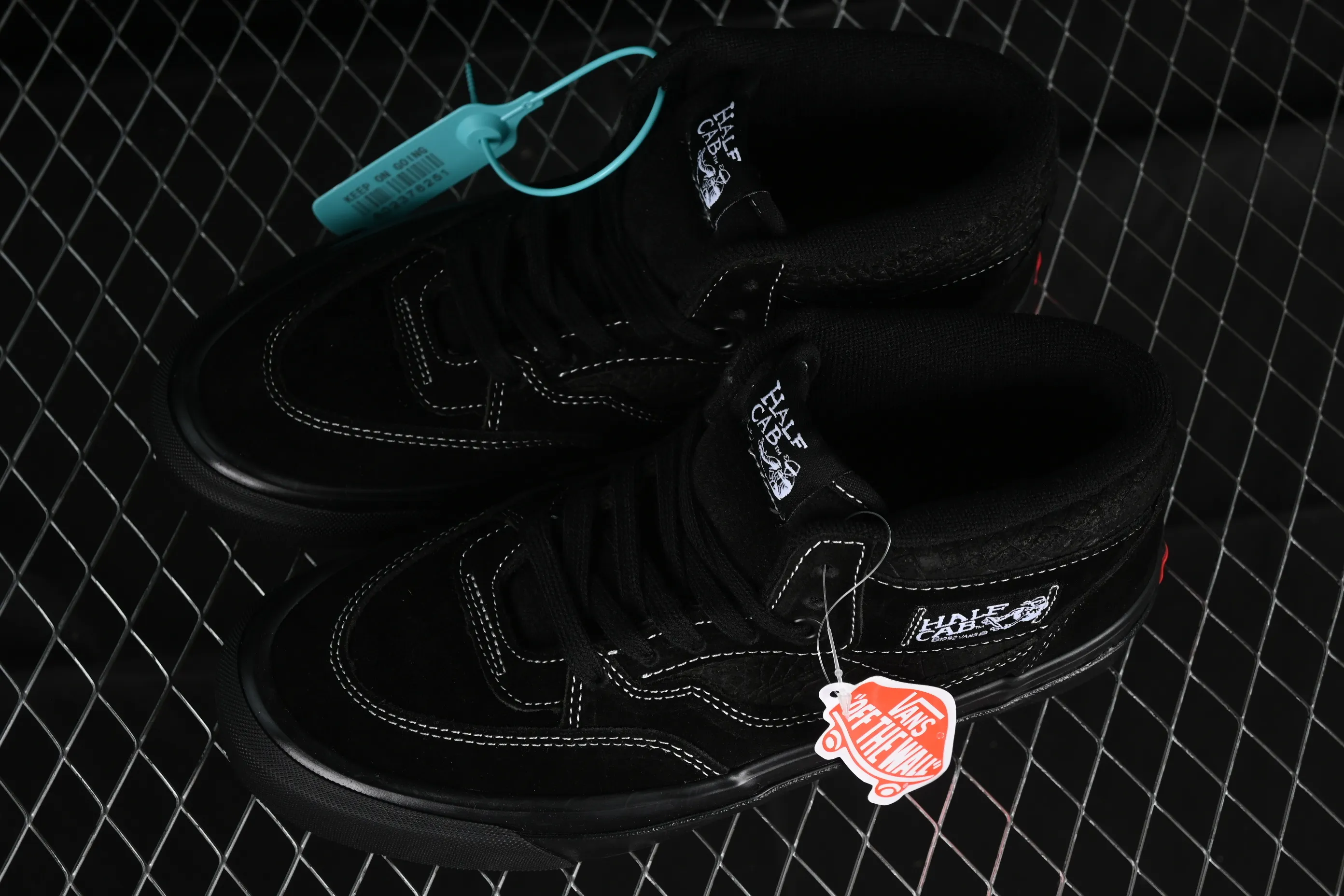 All categories Vans Vans series Vans Mid Vans China Vans Half Cab 33 DX Black Warrior Anaheim American retro casual skate shoes VN0A5KX6BKA